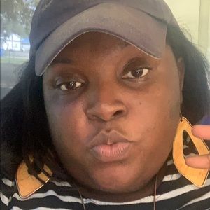 Meet your Posher, Gabrielle